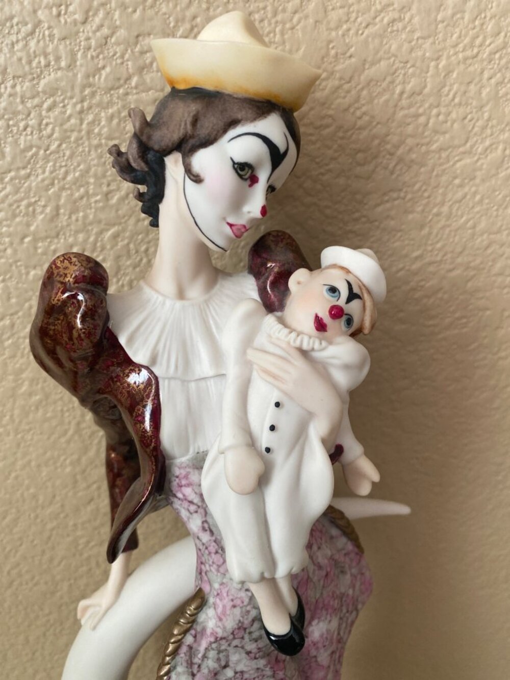 199s Giuseppe Armani Ltd Ed Lady Clown w/Puppet Capodimonte Figure 743C - No Box - Picture 13 of 16